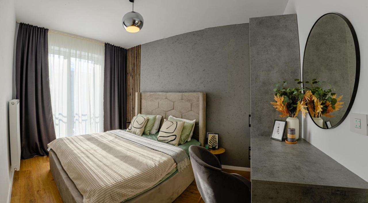 Ara Apart Hotel Брашов Экстерьер фото